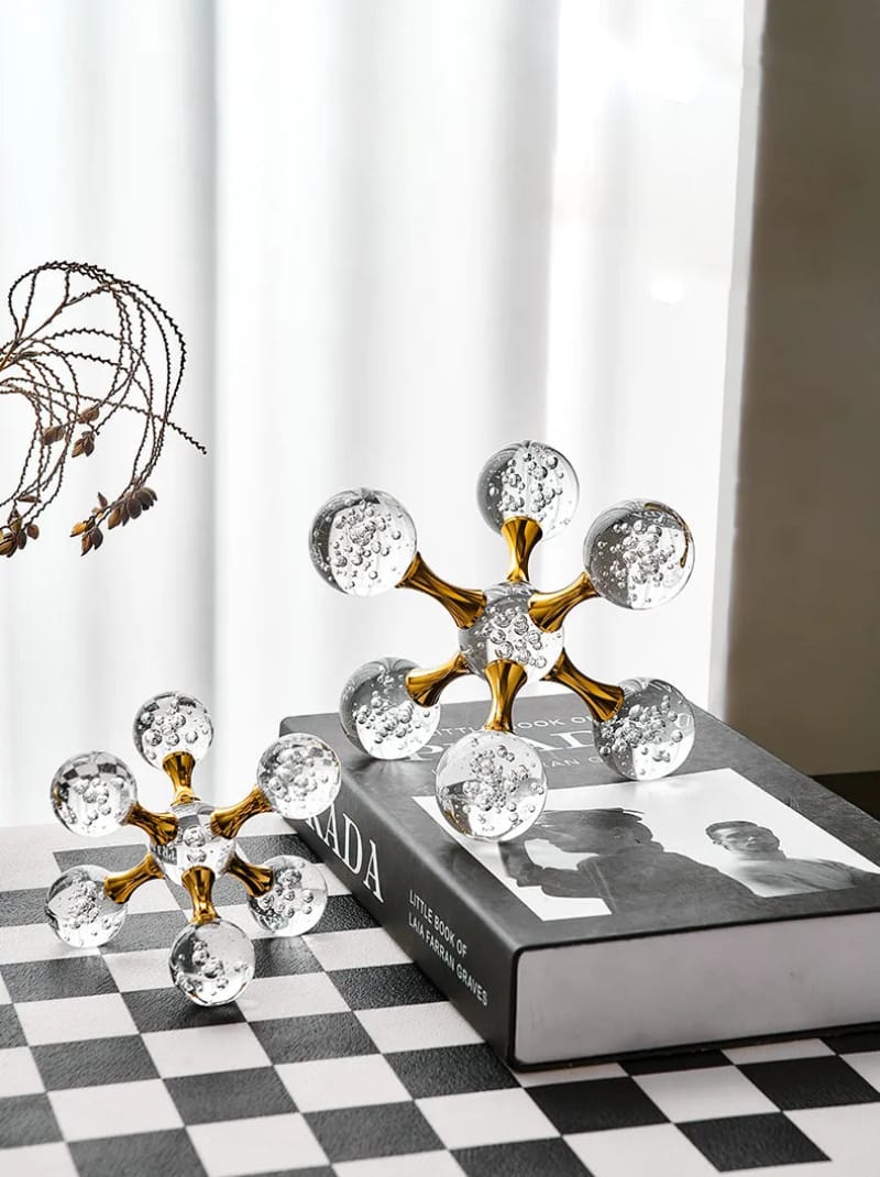 CRYSTAL MOLECULAR ORNAMENT