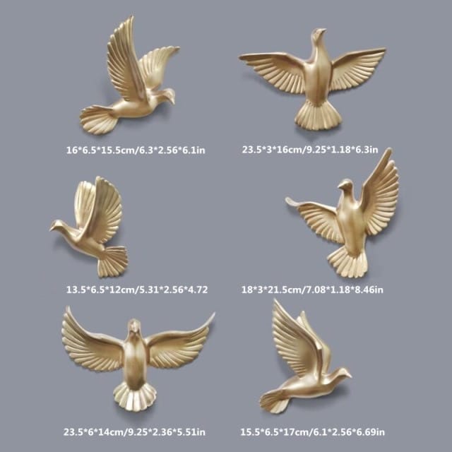 WALL MOUNTED RESIN BIRDS STATUE